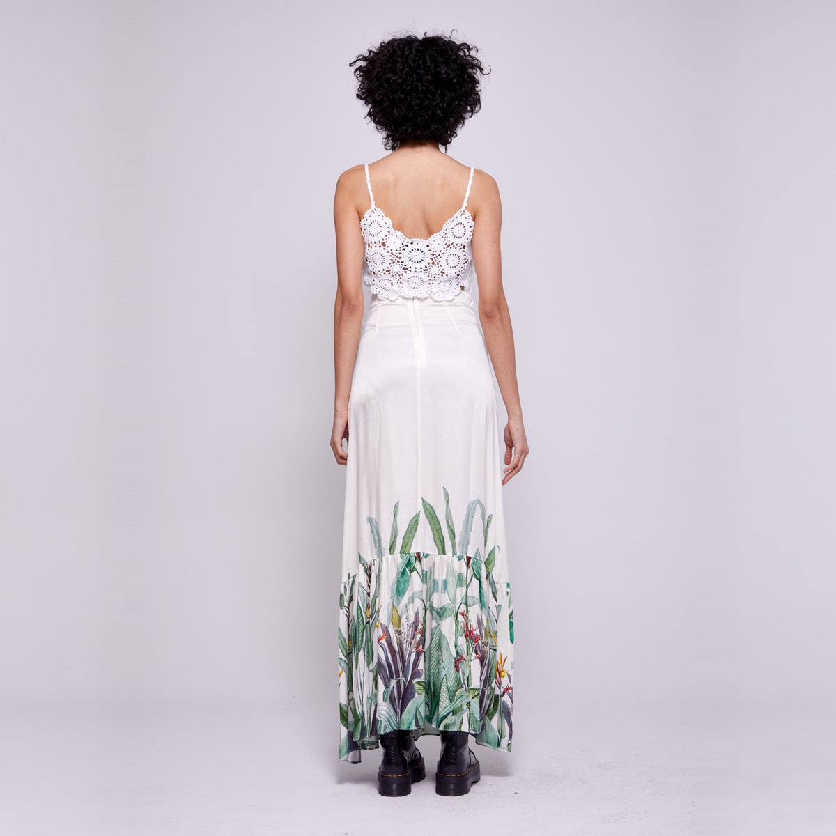 Anya | White Crochet Flower Cropped Cami