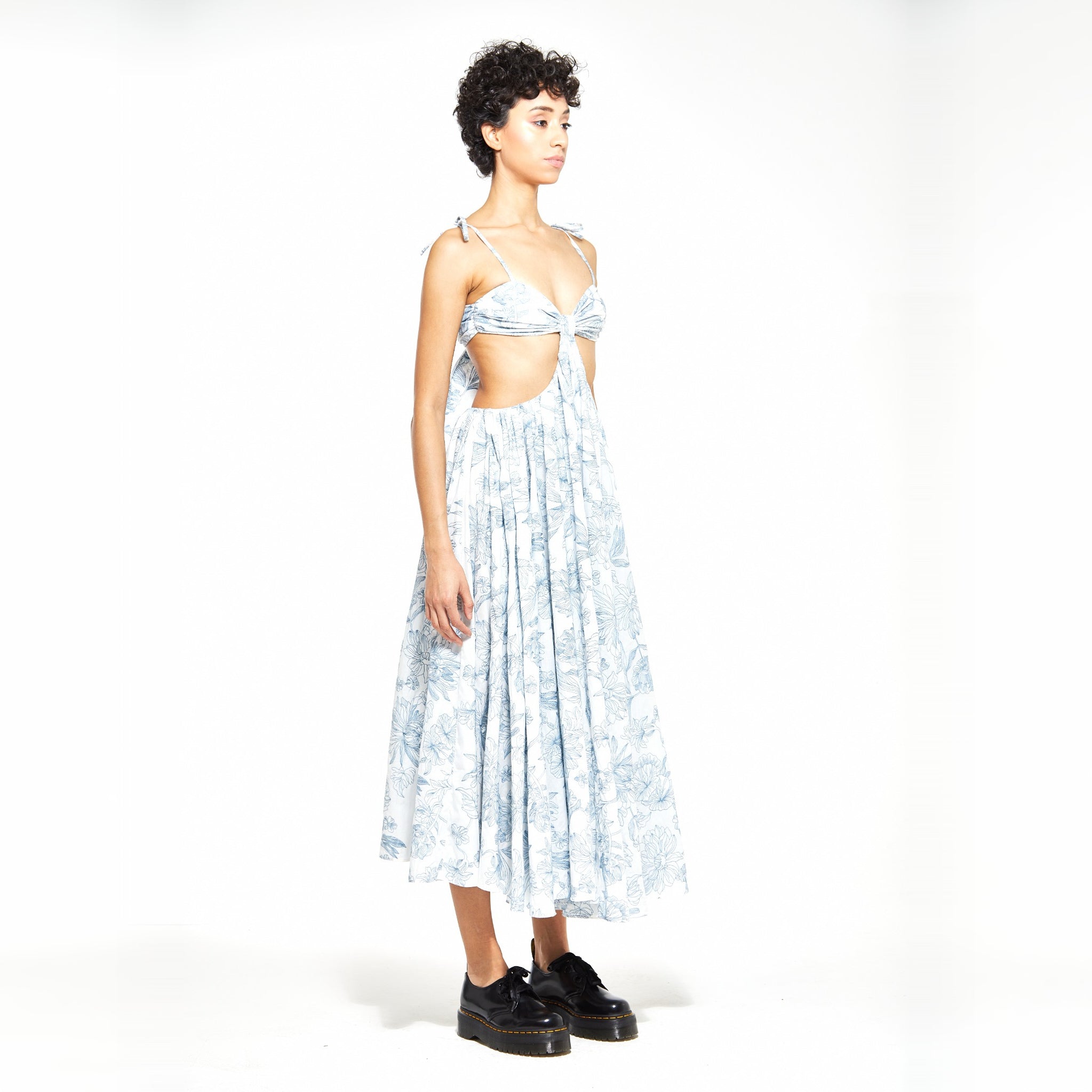 Daisy | White Cutout Top Midi Dress
