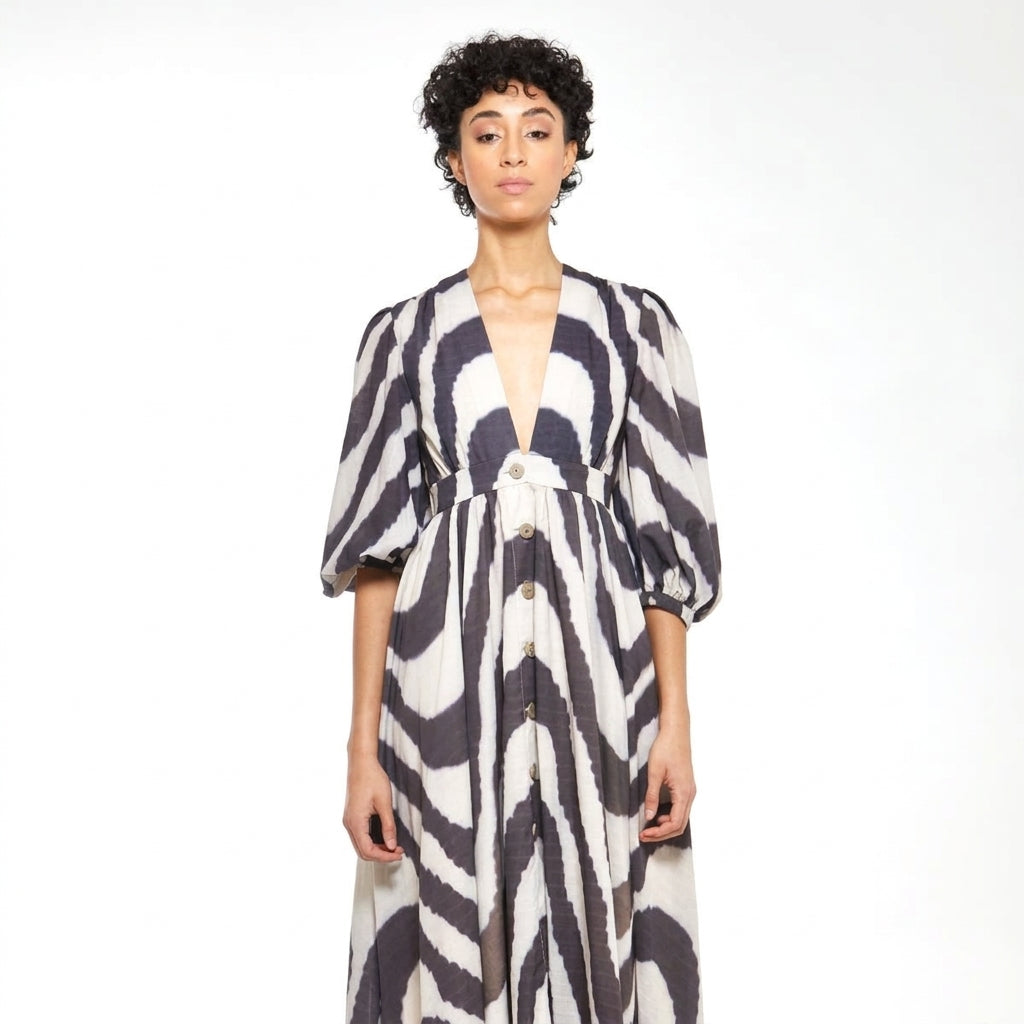 Lilly | Puffed-Sleeved Day Dress – Cream & Graphite Gray